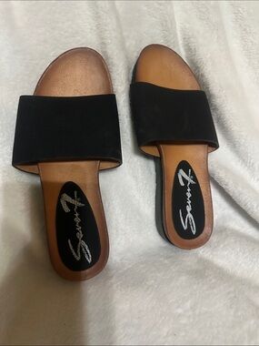 Seven7 Black Slide Mules with Tan Footbed